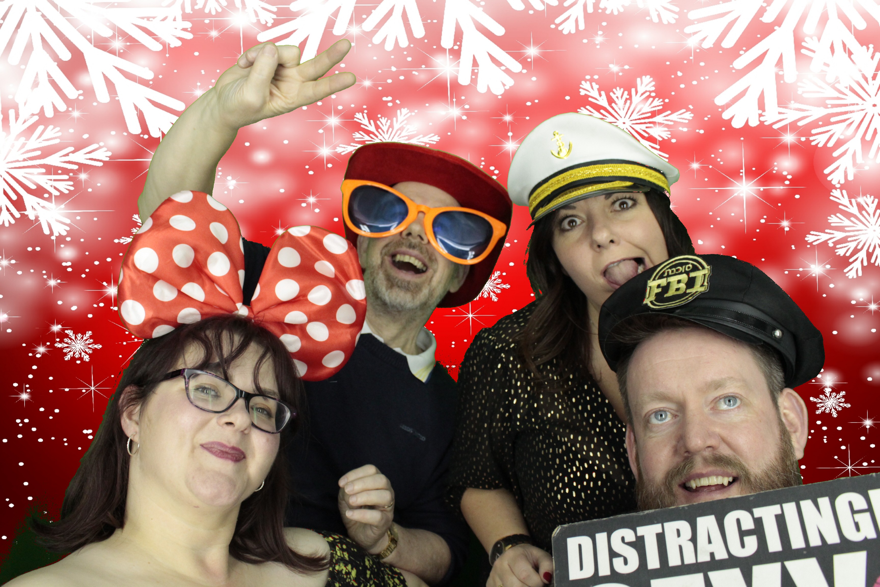 Ocean Network Express Christmas Party 2019 | View more photos from the event at gallery.myphotoboothexperience.co.uk/u/MyPhotoBoothExperienceLtd/Ocean-Network-Express-Christmas-Party-2019